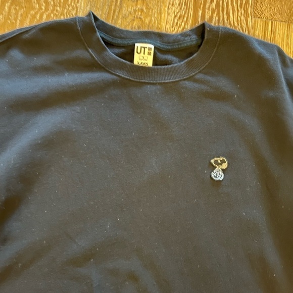 Uniqlo x Kaws x Peanuts limited edition sweatshirt - Picture 5 of 16